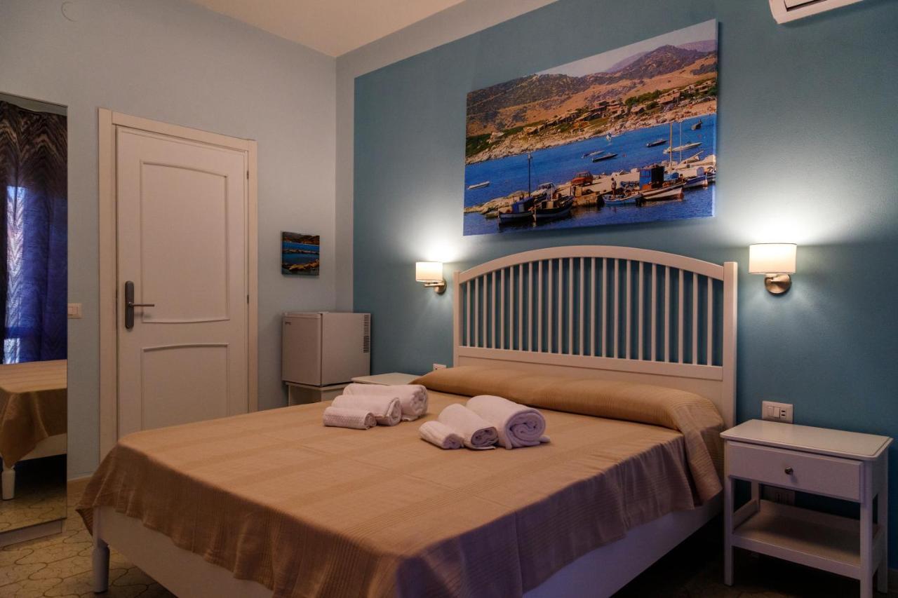 ヴィッラシミーウス Casa Tacconi Bed & Breakfast エクステリア 写真